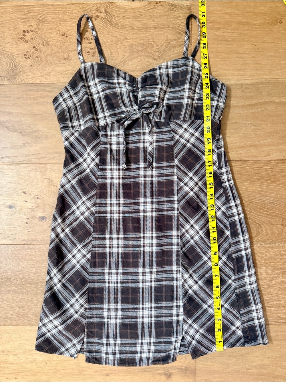 Live to be Spoiled Y2K Flannel Brown Plaid Tie Front Mini Dress Tunic Jrs Large - Picture 9 of 9